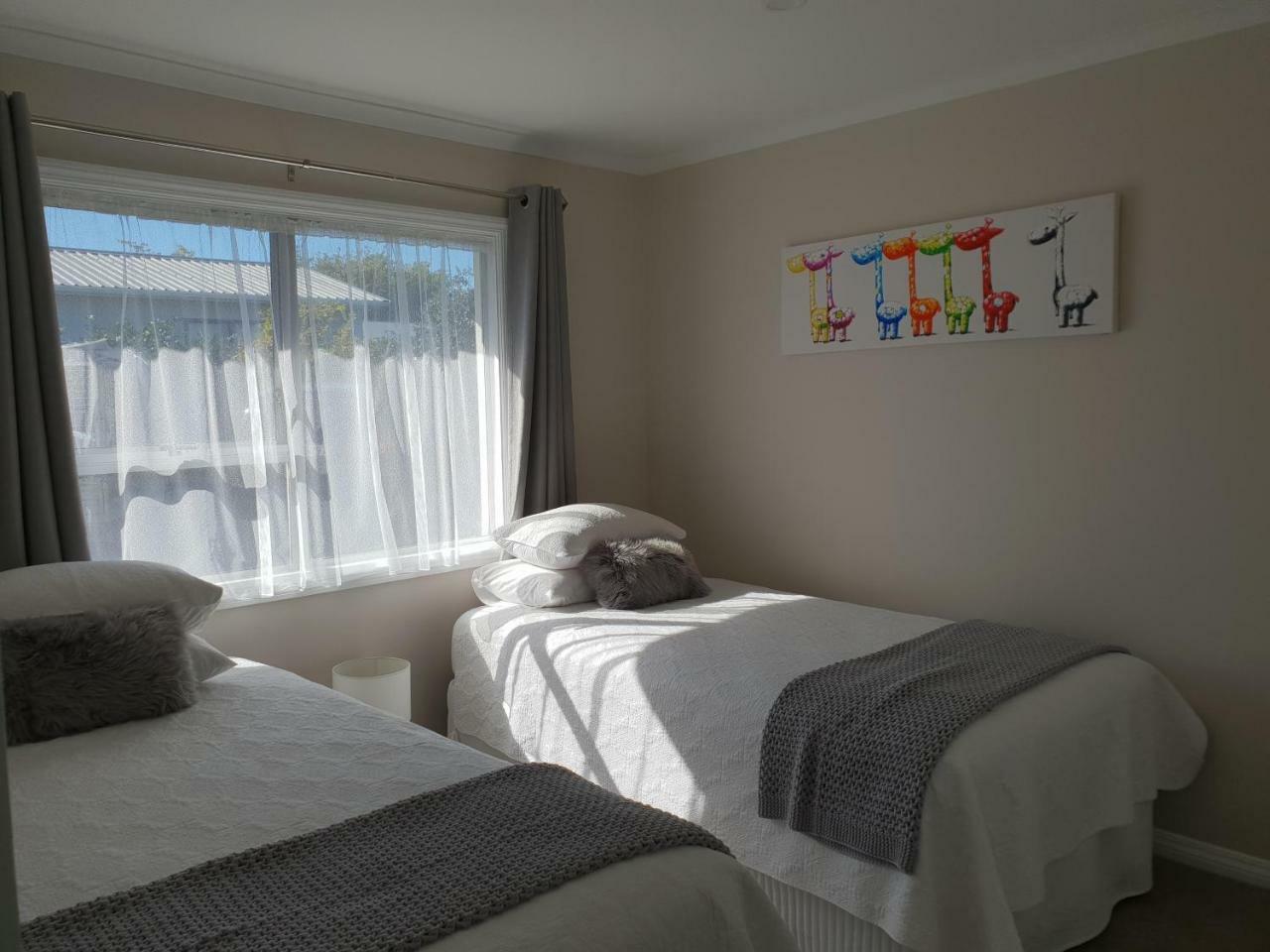 Rose Apartments Unit 5 Central Rotorua- Accommodation & Spa Екстериор снимка